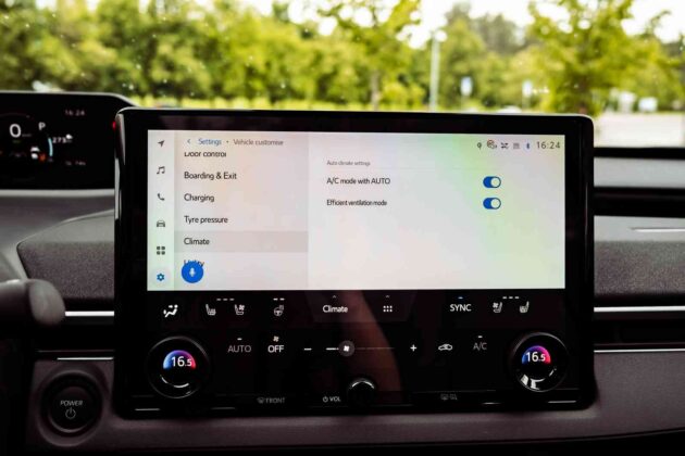 &bdquo;Subaru Solterra&ldquo; apžvalga (nuotr. Automobilistika.lt)