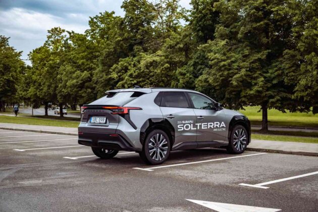 &bdquo;Subaru Solterra&ldquo; apžvalga (nuotr. Automobilistika.lt)