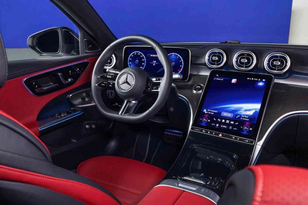 Atnaujinta „Mercedes-Benz“ C klasė (nuotr. gamintojo)