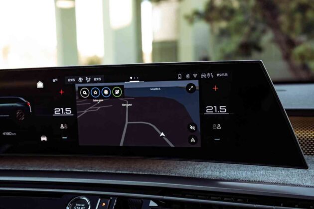 Elektrinis &bdquo;Peugeot e-5008&ldquo; (nuotr. Automobilistika.lt)
