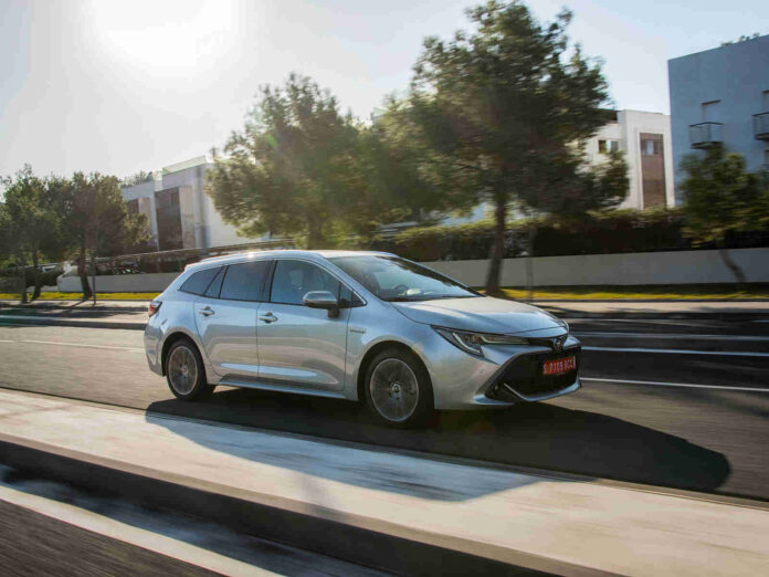 Toyota Corolla Touring Sports Hybrid (nuotr. gamintojo)
