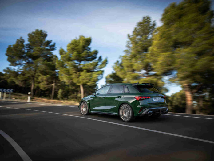 „Audi RS 3 Sportback competition limited“ (nuotr. gamintojo)