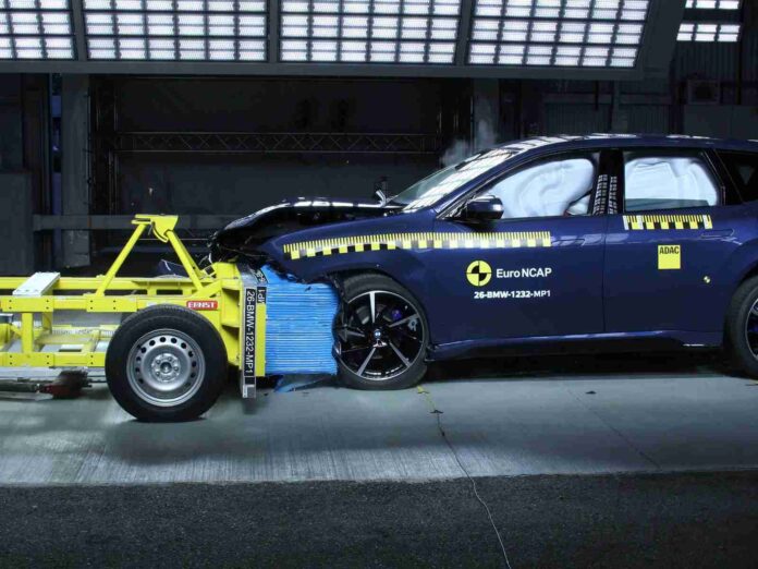 „BMW iX3“ saugumo bandymai (nuotr. Euro NCAP)
