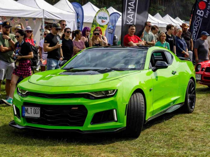 „Chevrolet Camaro“ (nuotr. organizatorių) „Chevrolet Camaro“ (nuotr. organizatorių)