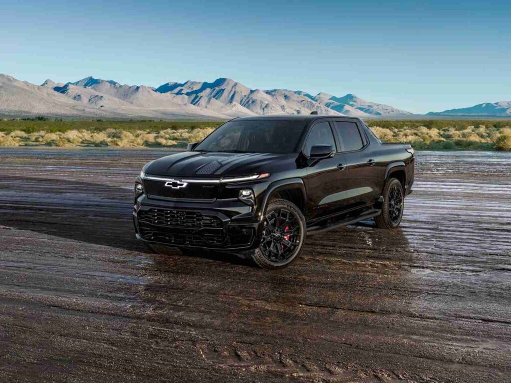 „Chevrolet Silverado EV RST“ (nuotr. gamintojo)