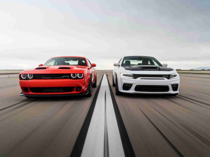 „Dodge Charger“, „Dodge Challenger“ (nuotr. gamintojo)