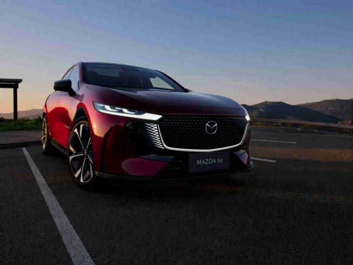 Atnaujinta „Mazda 6e“ (nuotr. gamintojo)