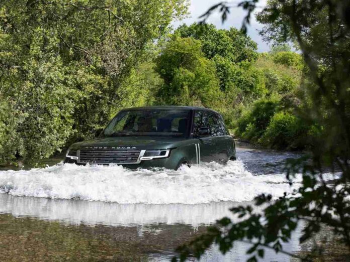 Elektrinis „Range Rover“ (nuotr. gamintojo)