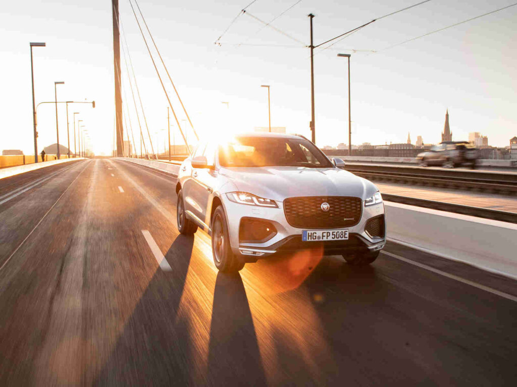 „Jaguar F-Pace“ (nuotr. gamintojo)