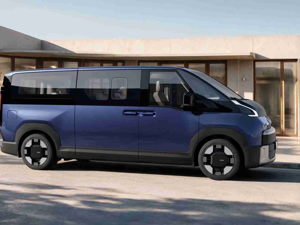 „Kia PV7“ furgonas (nuotr. gamintojo)