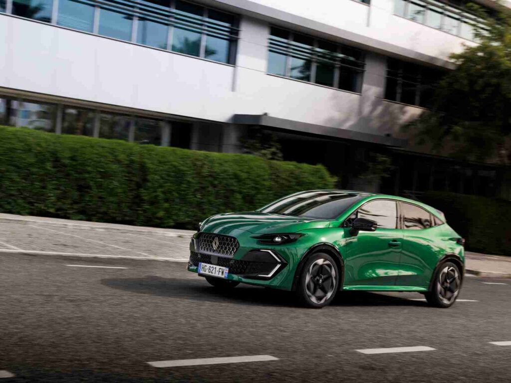 „Renault Clio e-Tech“ (nuotr. gamintojo)