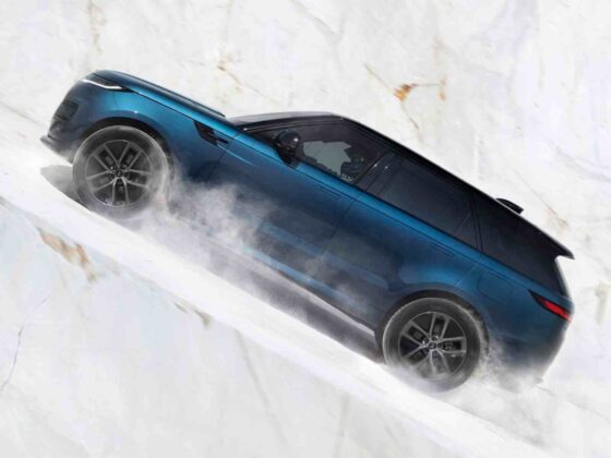 Elektrinis &bdquo;Range Rover Sport&ldquo; (nuotr. gamintojo)