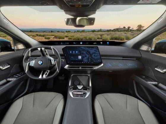 &bdquo;BMW iX4&ldquo; (nuotr. gamintojo)