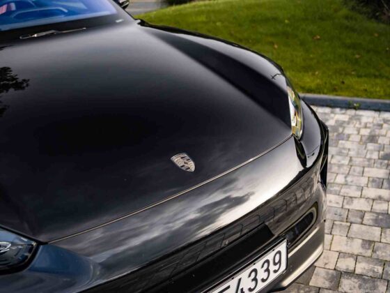 &bdquo;Porsche Cayenne Turbo Electric&ldquo; (nuotr. Automobilistika.lt)