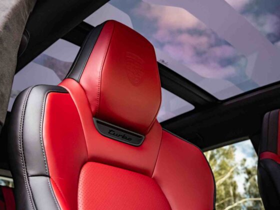 &bdquo;Porsche Cayenne Turbo Electric&ldquo; (nuotr. Automobilistika.lt)