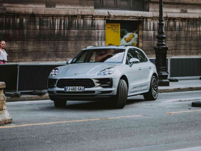 „Porsche Macan“ (nuotr. Pexels)