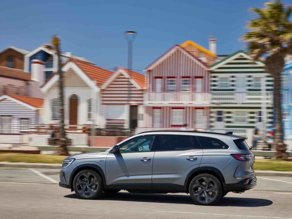 „Renault Espace E-Tech“ (nuotr. gamintojo)