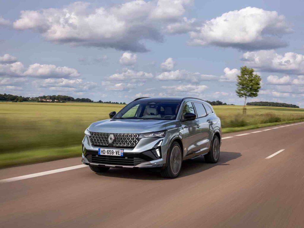 „„Renault Espace E-Tech“ (nuotr. gamintojo)